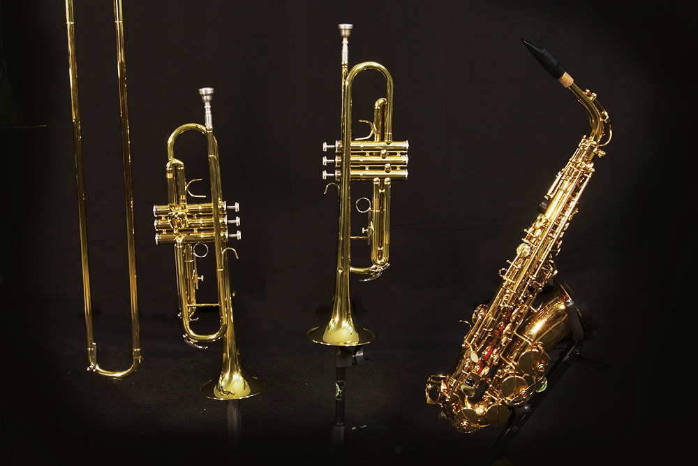 Metals – Metales